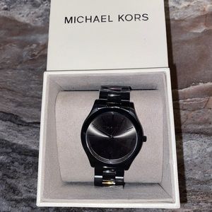 Michael Kors MK5807 Men’s Watch Brand New
